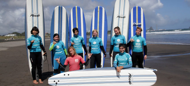 MAP Austauschschüler beim Surfen in Neuseeland